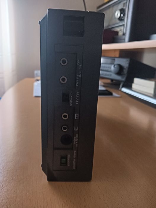 Vendo Sony ICF 2001d