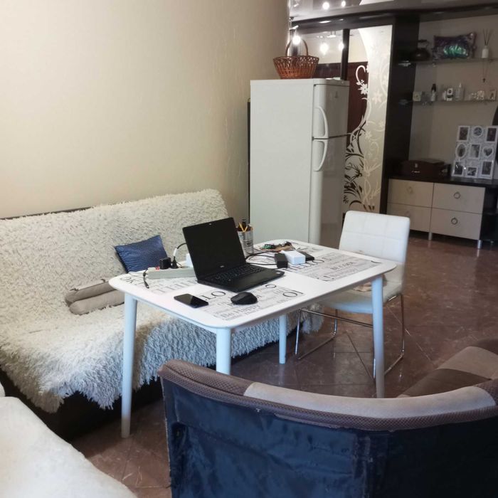 Продам квартиру в кирпичном доме с ремонтом