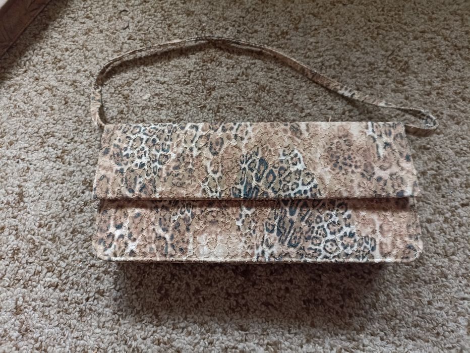 Vendo carteiras novas