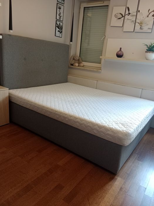 Sprzedam łóżko tapicerowane 160 cm