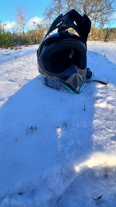 Продам шлем кросовий