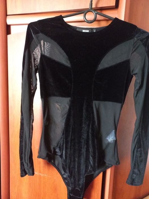 Купальник спортивный эластичный