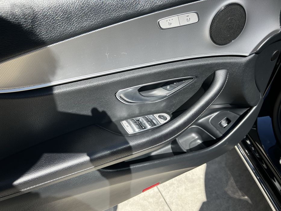 Mercedes-Benz E200d Advangarde