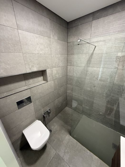 QUARTO DISPONIVEL em agualva cacem
