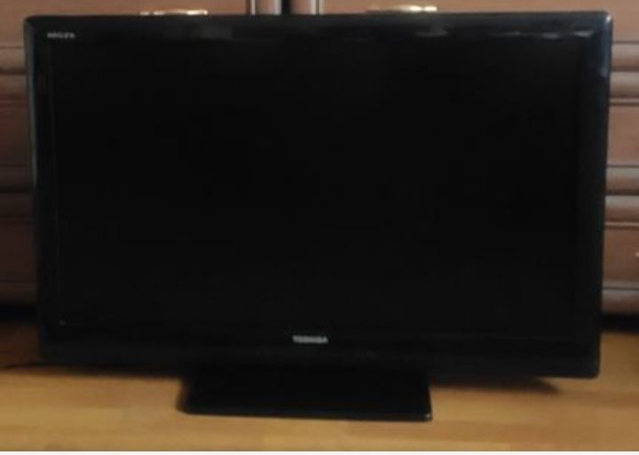 Telewizor Toshiba Regza 37"