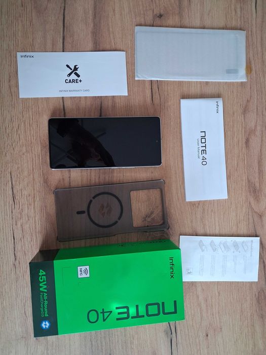 Infinix Note 40 8/256 GB mało używany bardzo dobry stan
