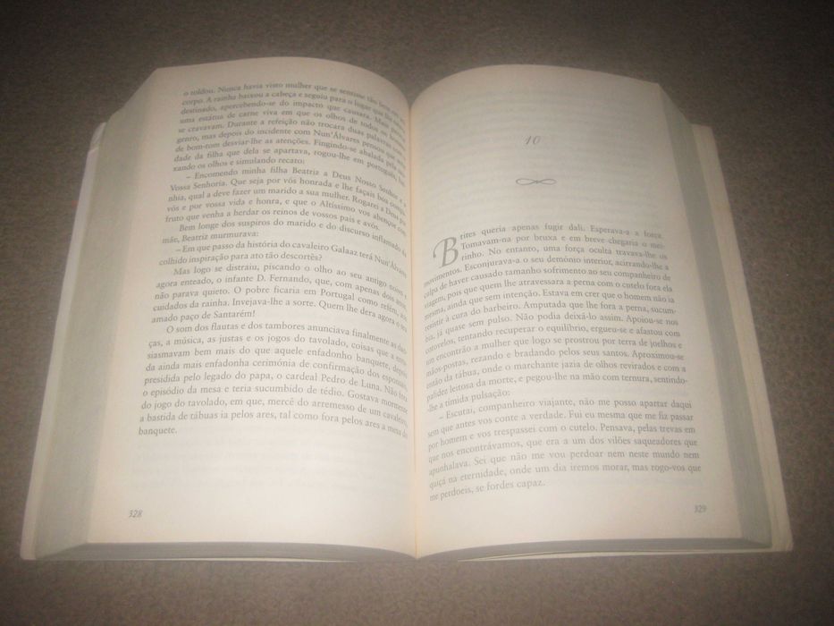 Livro "Padeira de Aljubarrota" de Maria João Lopo de Carvalho