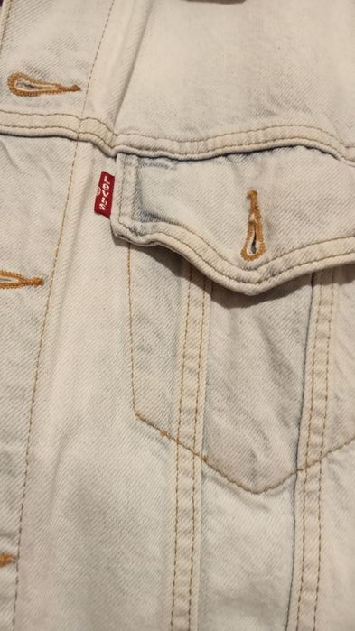 Джинсова куртка ,  жіноча джинсовка