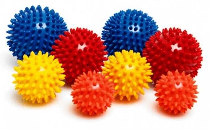 PIŁECZKI Masaż SENSORYCZNY Zestaw PIŁEK Z Kolcami Twarde 2szt. 7/8 cm