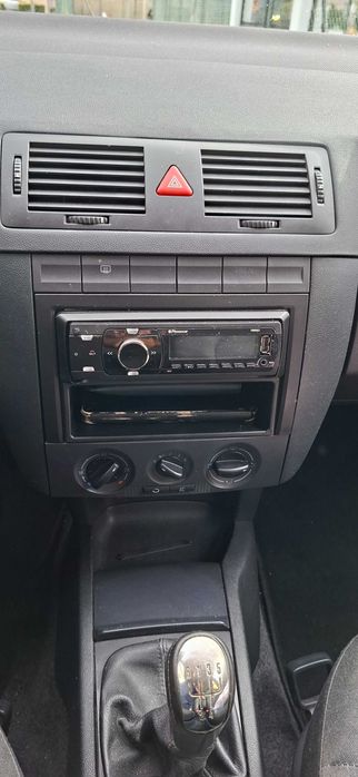 Skoda Fabia 1.4 TDI Impecável - 136000KMS