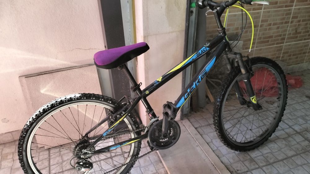 Bicicleta usada mas em bom estado