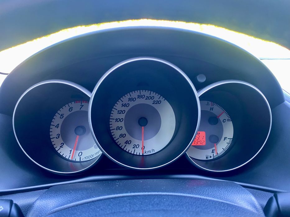 Продам Mazda 3 !!!