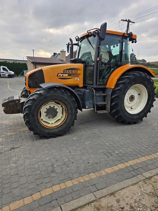 Ciągnik Renault Ares 696 RZ