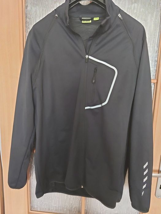 Kurtka na rower czarna