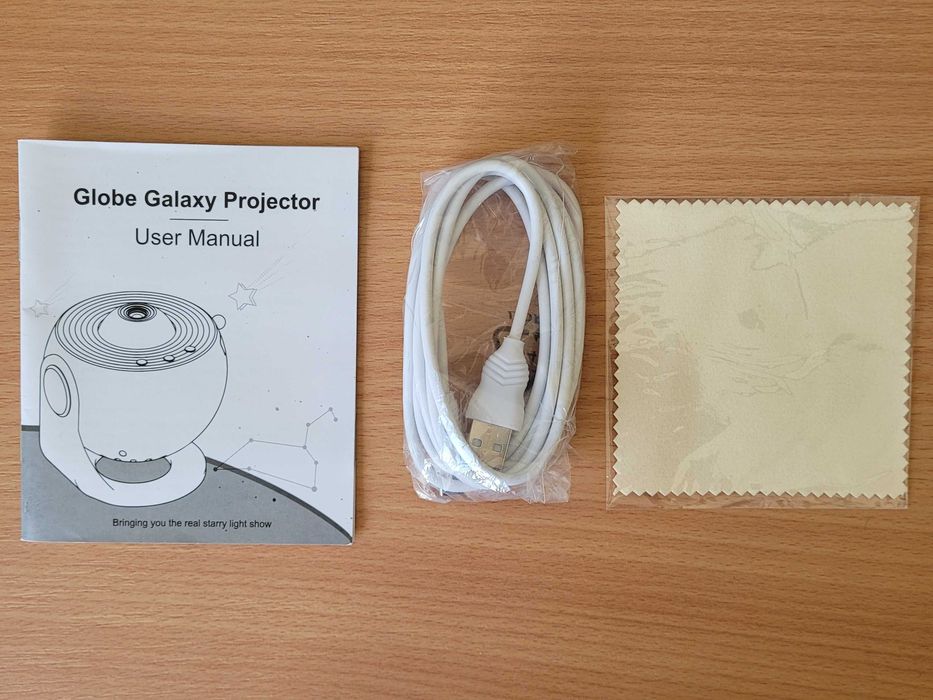 Projektor gwiazd nieba LED 13 slajdów 4K rotacyjny realistyczny obraz