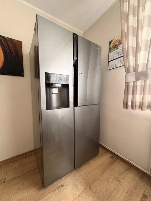 Dwudrzwiowa lodówka LG na gwarancji