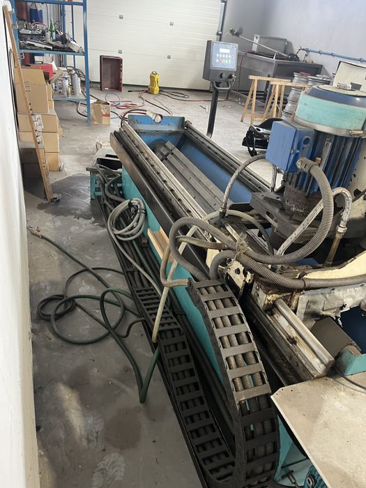 Ostrzarka SON-138 z autamotyczynm posuwem + rozne noże