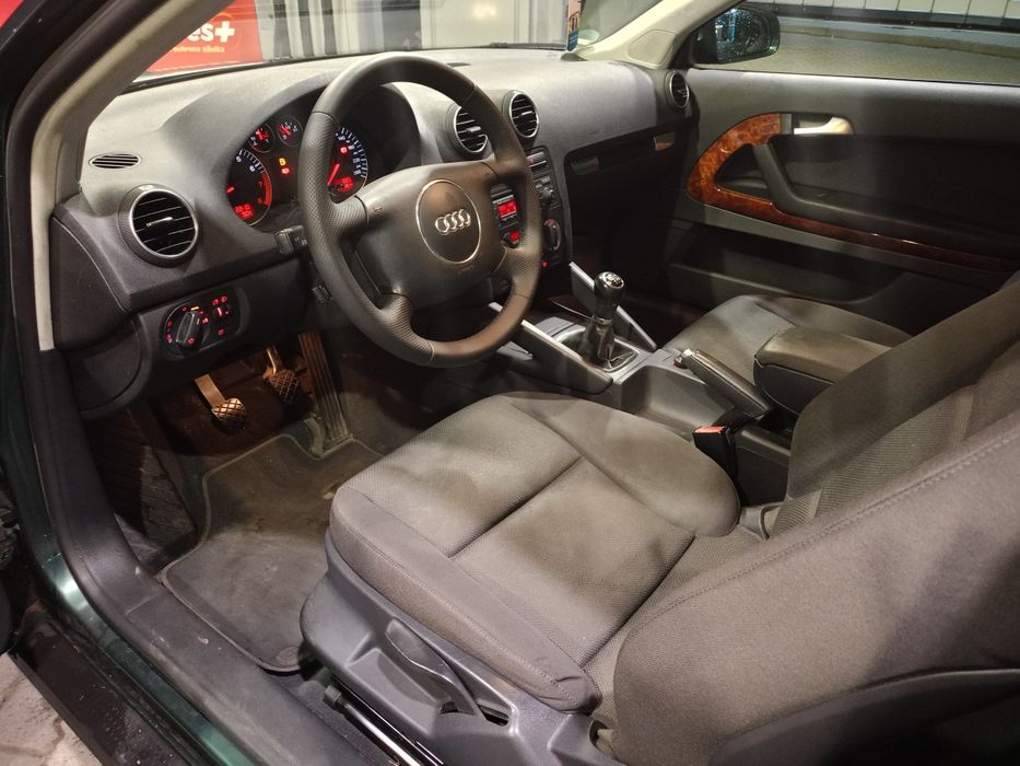 Audi A3 8P    1.6 115 KM