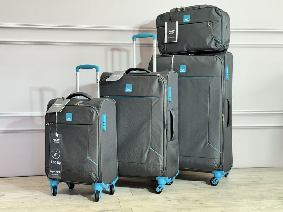 Чемодан чемоданы валіза WINGS LRK01 поліестер ПОЛЬША (СУПЕРЛЕГКА)