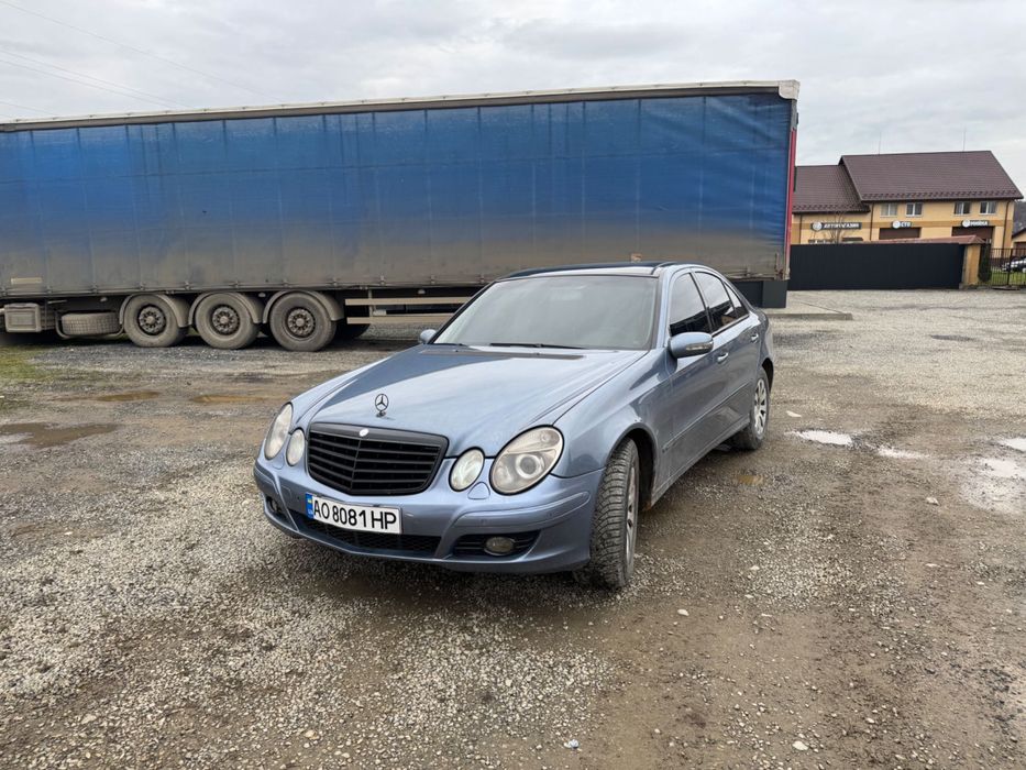 Mersedes w211 Мерседес в 211