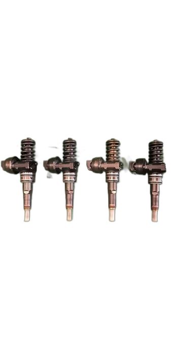 Injetores AUDI A4 B6 1.9 TDI (74 kW / 101 cv) [05.2001 - 12.2004] 038130073AG (OEM) | 0414720215 (OEM) | BA (OEM)