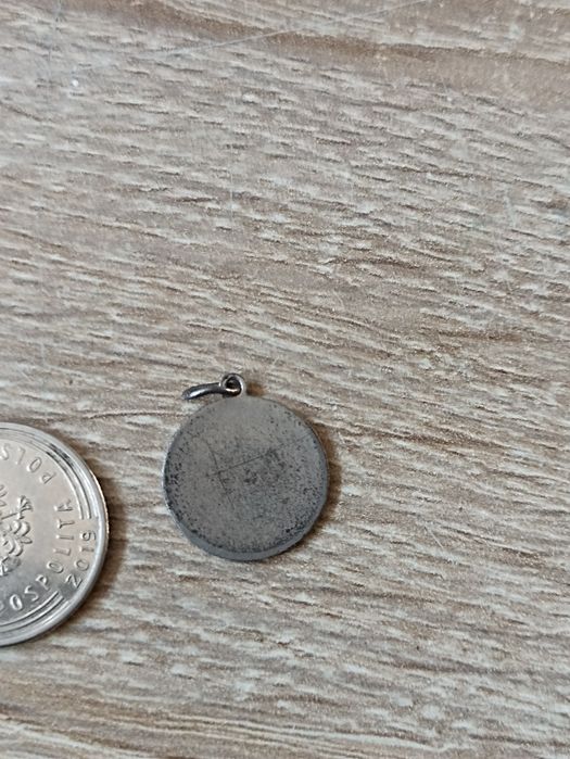 Sprzedam zawieszkę