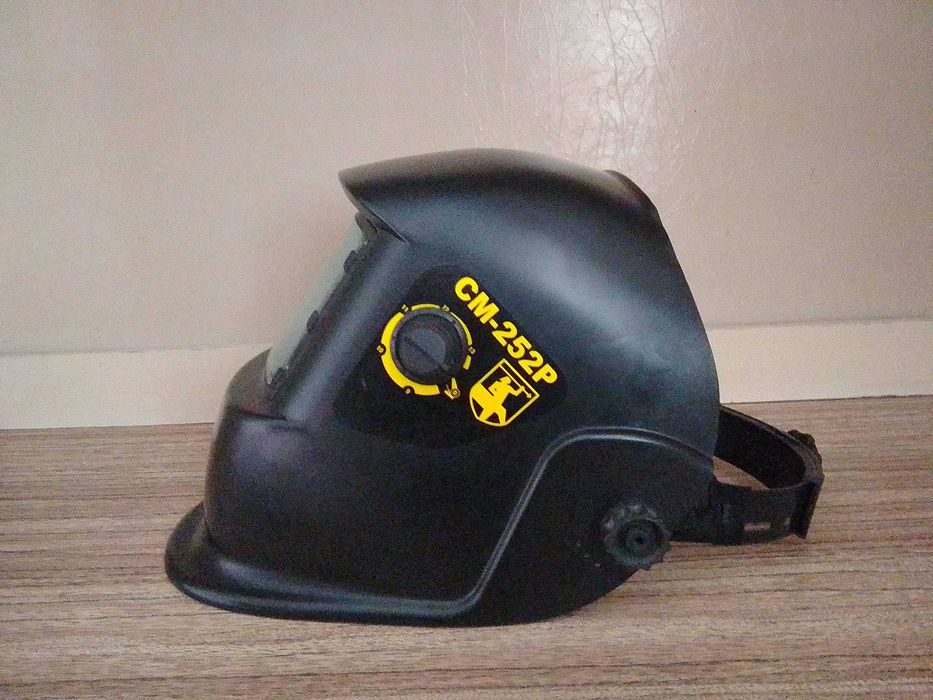 Захисна Маска зварювальника,хамелеон, KENTAVR CM252P, плюс подарунок