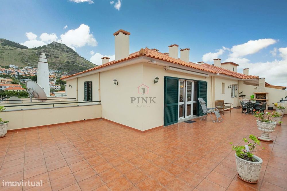 Penthouse T2 Pronto a Habitar no Coração de Machico