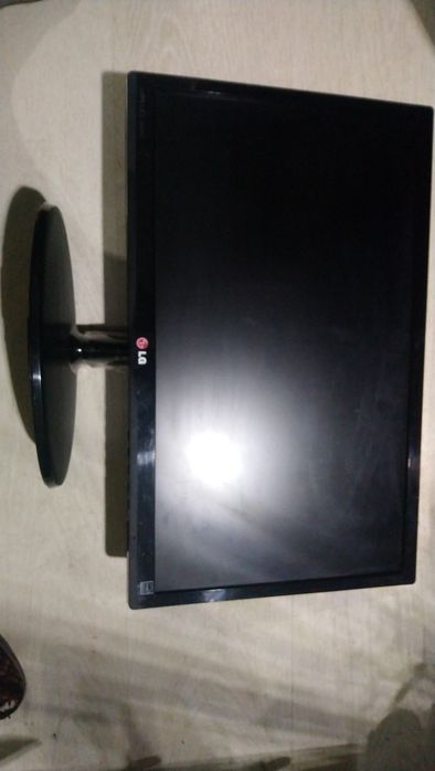 Монітор LG 22ea53vq-p