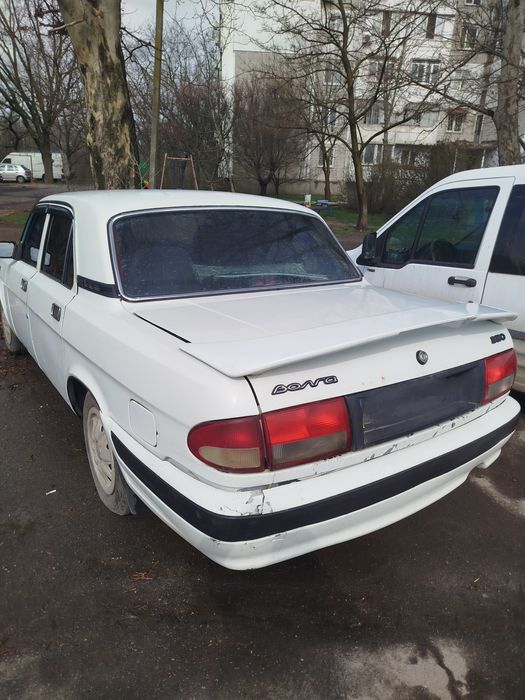Автомобиль Волга 3110
