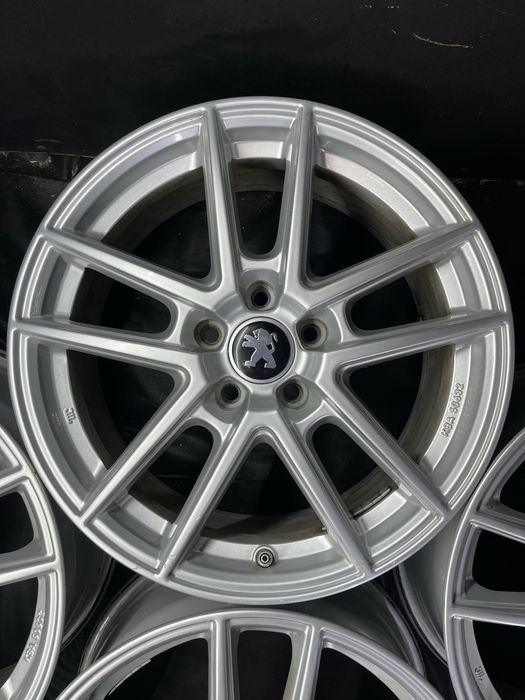 Диски R17 5x108 Et45 7.5J. Peugeot 3008 5008 407 508 605 607 Rifter