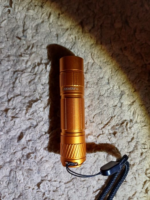 Фонарик Convoy T5 nichia 519