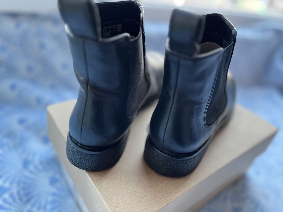 Шкіряні черевики Clarks