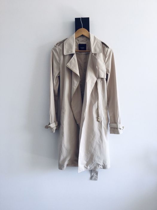 Płaszcz trencz beżowy basic wiazany taupe mango
