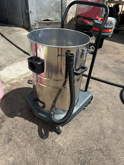 Продам хороший двох турбіний пилосос