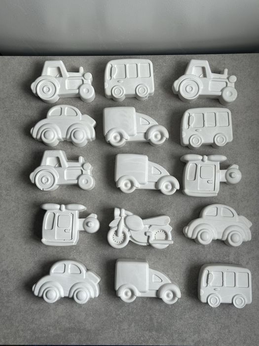 розмальовки, подарунки діткам від іменн