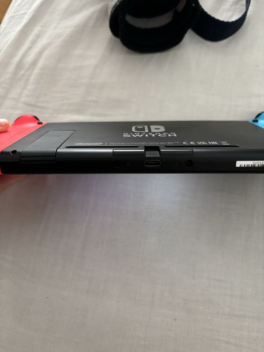 Nintendo Switch+FC25+Bolsa