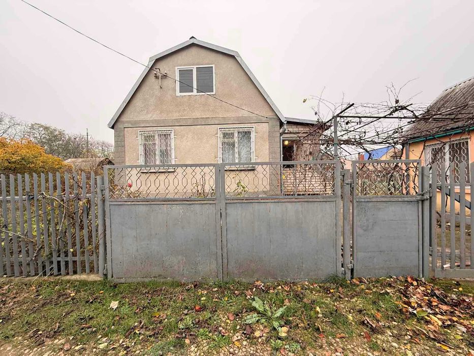 Продам дом с летней кухней в СОГ Западный.Классное место