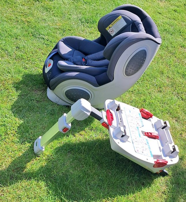 Fotelik samochodowy Caretero Champion Isofix 0-18 kg