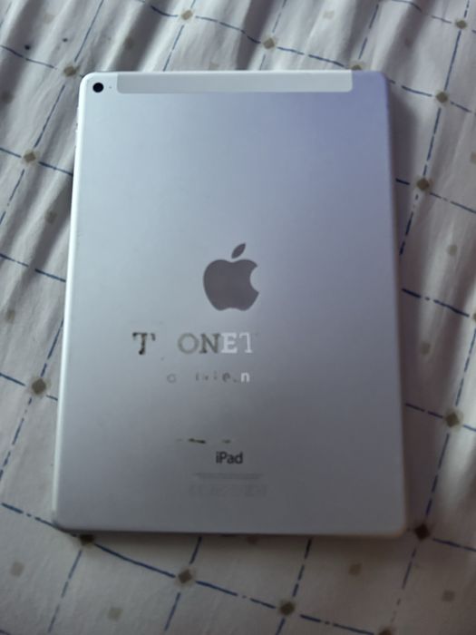 iPad 5th Generation (2017)511625286124185601