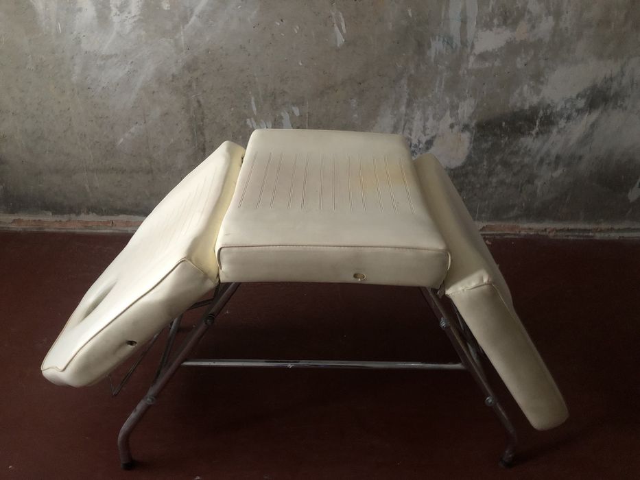 Терміново!!!Кушетка,стіл масажний  65см*175см