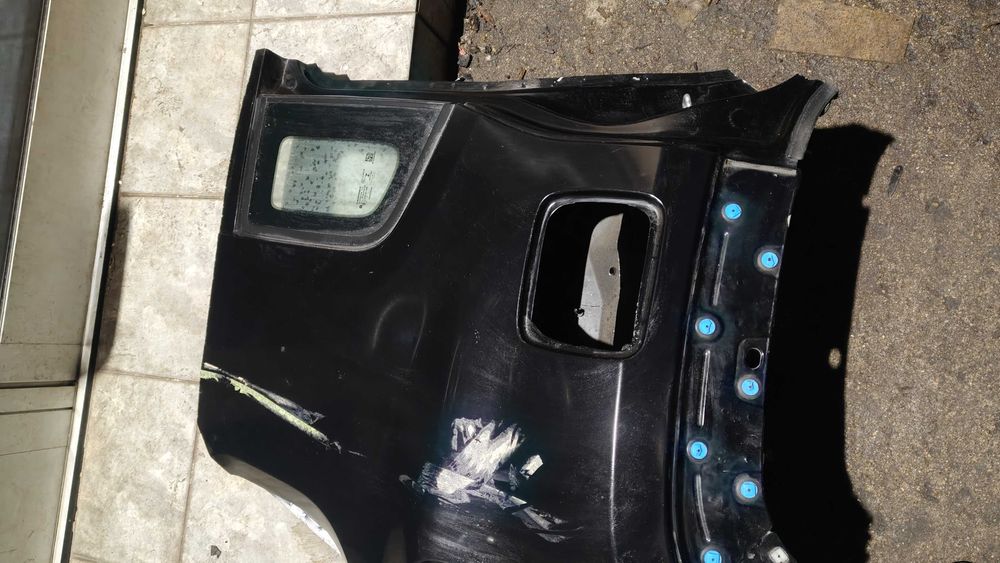 Błotnik ćwiartka prawy tył jeep renegade 601 czarny