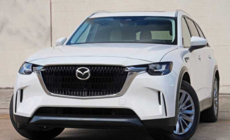 2024 Mazda CX-90 Plug-in Hybrid Preferred