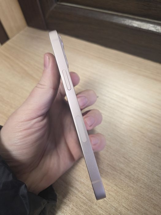 Телефон Iphone 13 128gb