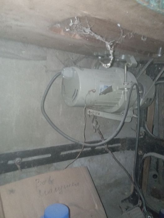 Продам швейний станок