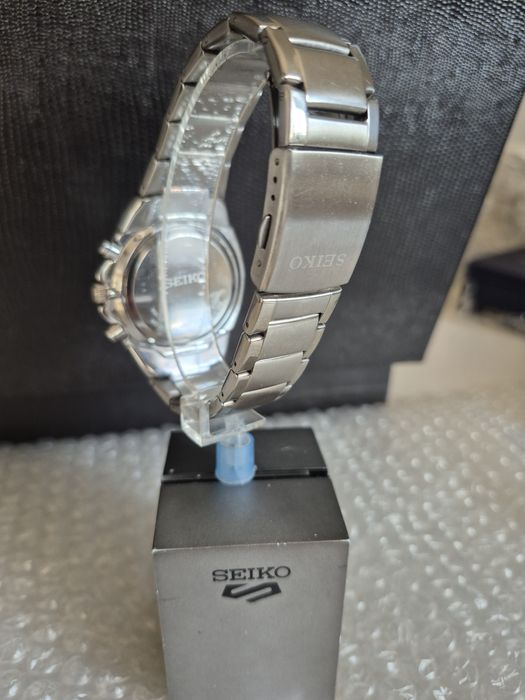 Zegarek Seiko Chronograf 100m