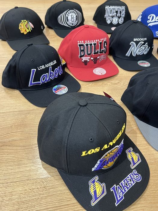 Кепка  Mitchell & Ness duck Lakers Boston оригінал