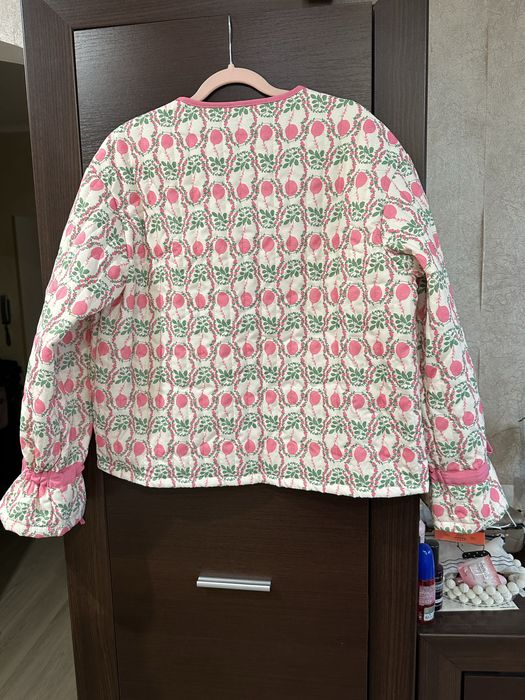 Стьобана куртка М-Л НОВА