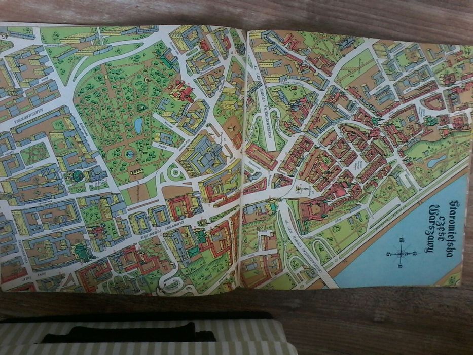 Stara mapa Warszawy z 1987 roku