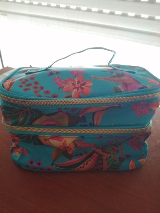 Bolsa de cosméticos